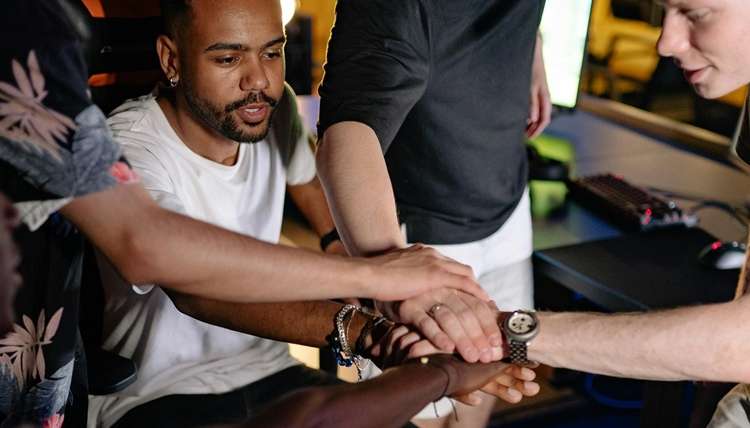 How Competitive Games Improve Team Communication PlixPlex Challenge Arcade in Virginia Beach